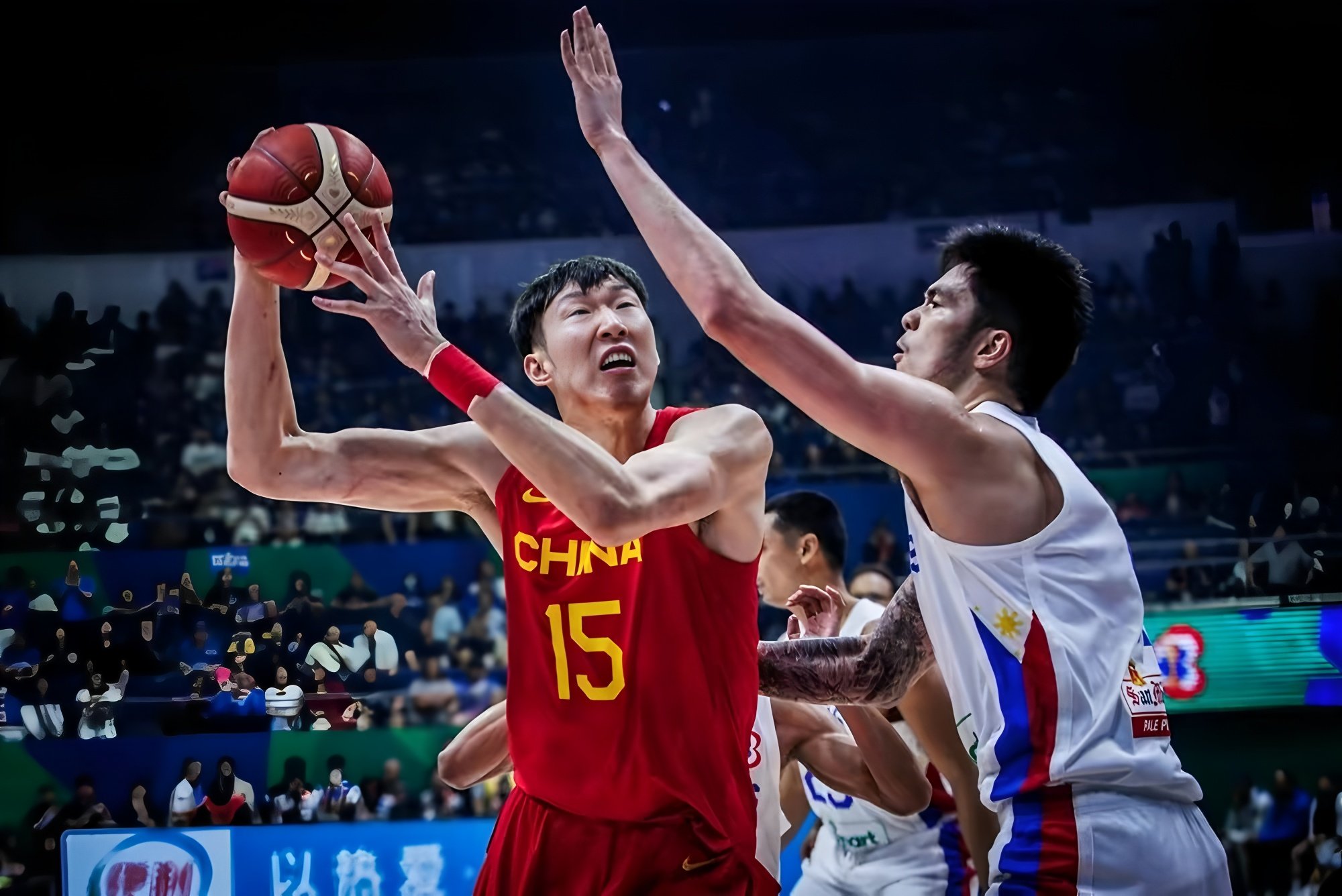 开云体育入口-里程碑夜！山东男篮手感冰凉，CBA季后赛赛前刷纪录，态度坚定，轮换策略成焦点的简单介绍