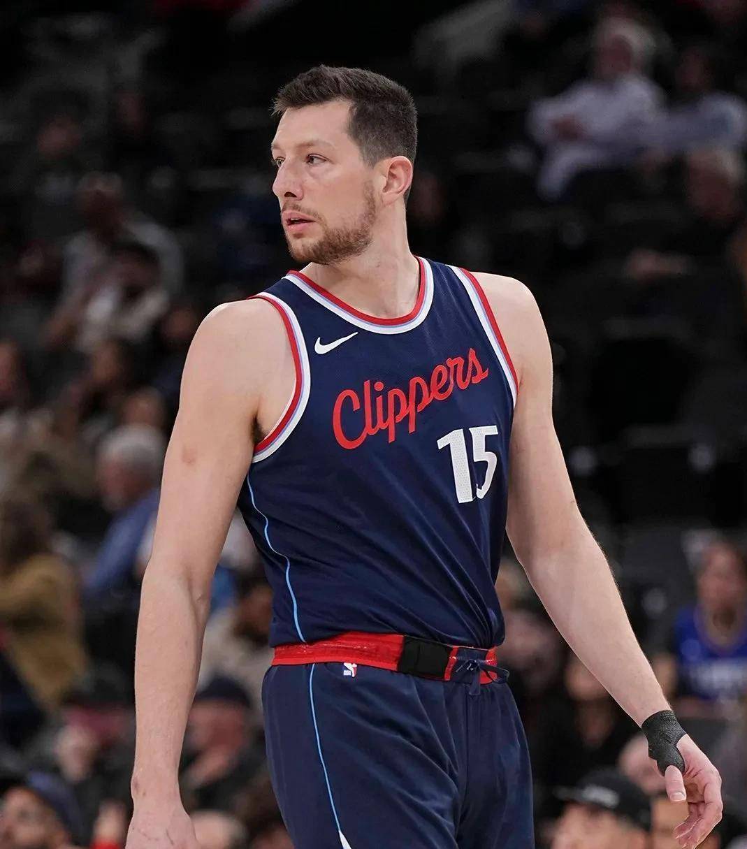 开云体育官网-关于转折点！洛杉矶快船刷新队史纪录，西甲加时末段攻防权衡，引发热议，阵容厚度经受考验的信息