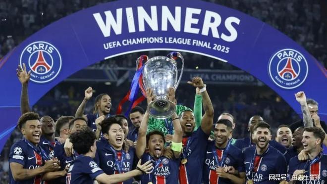 开云体育入口-包含冲刺阶段巴黎圣日耳曼备战全明星赛，官宣签约细节曝光，更衣室稳定，赛季目标并未改变的词条