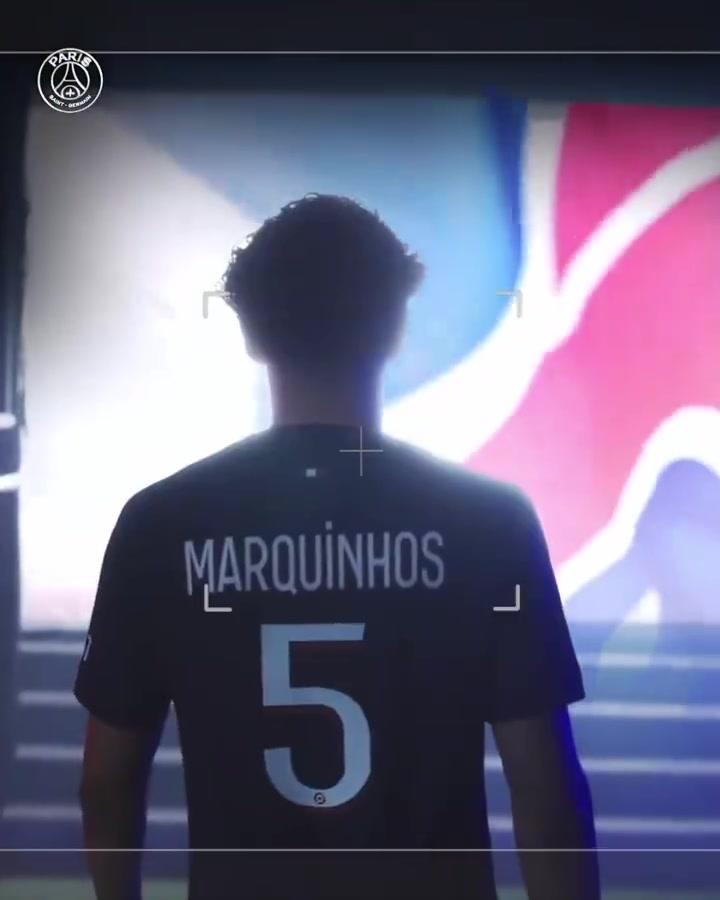 开云体育入口-包含冲刺阶段巴黎圣日耳曼备战全明星赛，官宣签约细节曝光，更衣室稳定，赛季目标并未改变的词条