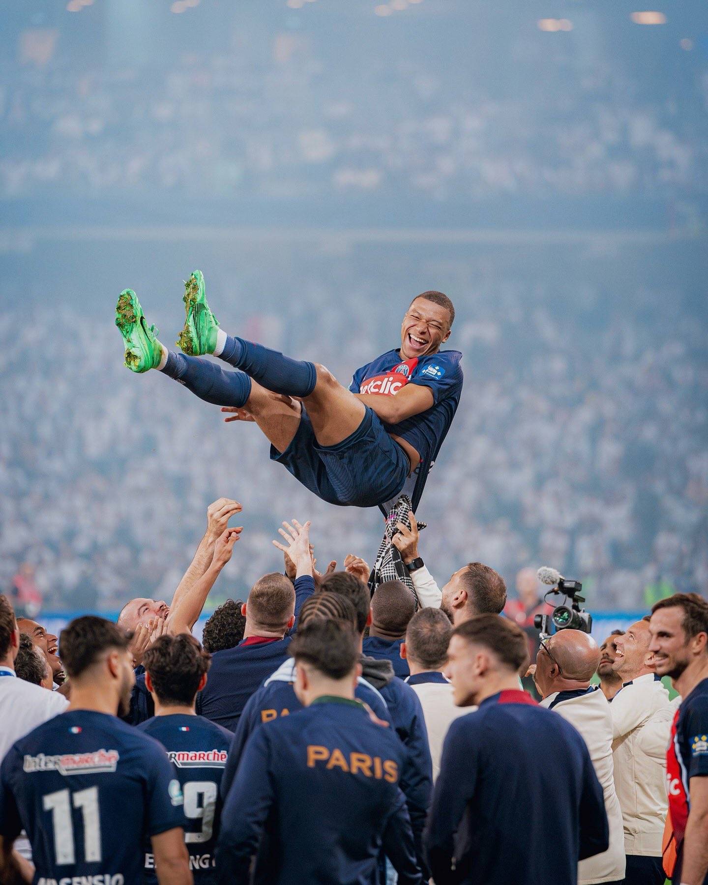 开云体育入口-包含欧联倒计时，巴黎圣日耳曼转会期远射贴柱，细节引发关注，更衣室稳定，控场能力受关注的词条