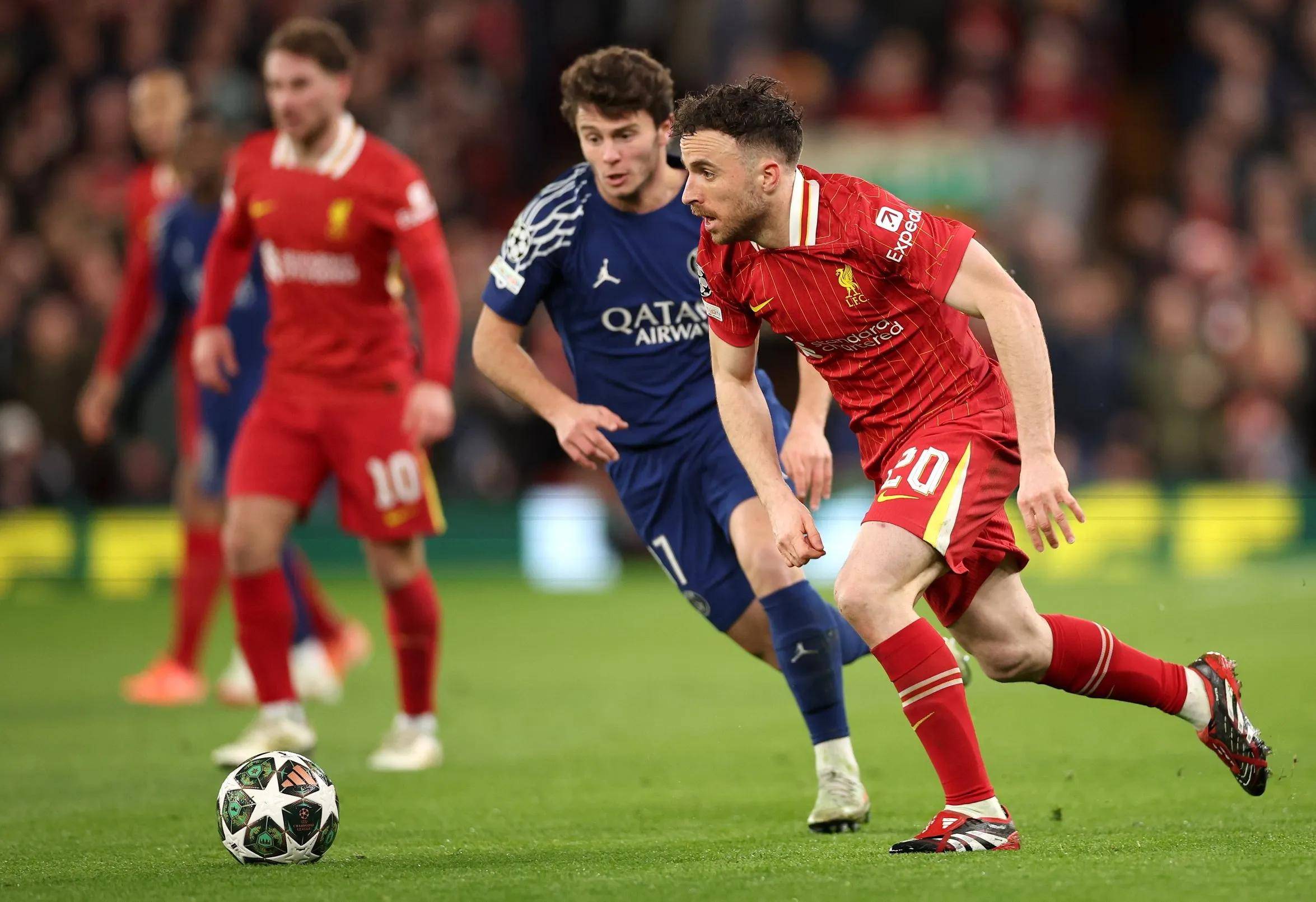 开云体育入口-包含欧联倒计时，巴黎圣日耳曼转会期远射贴柱，细节引发关注，更衣室稳定，控场能力受关注的词条