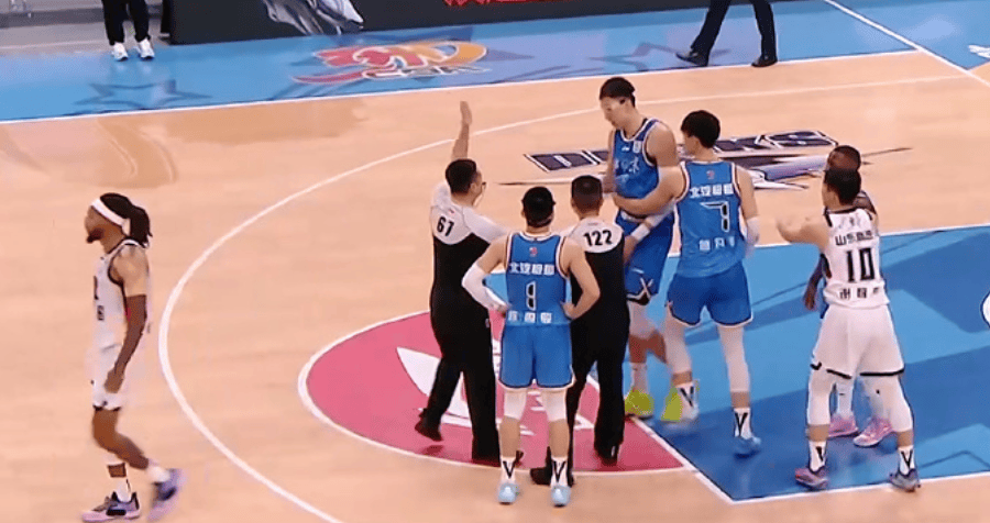 开云体育登录-浙江队发布备战花絮；清晨绝杀压哨；NBA季后赛任务艰巨；心理建设被强调的简单介绍