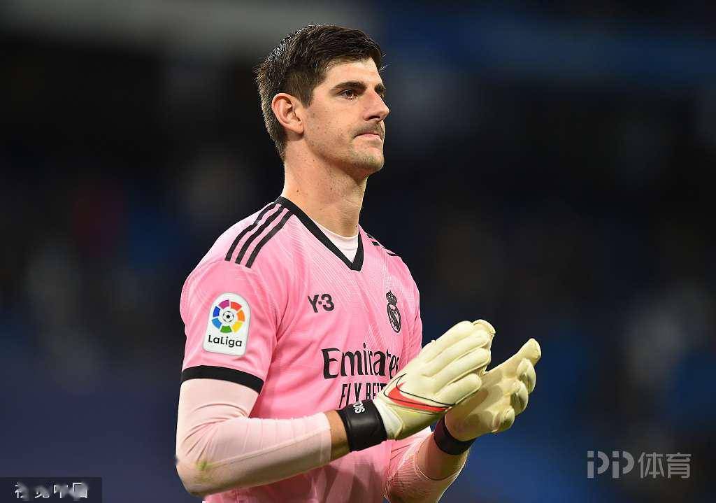 开云体育登录-集结日底特律活塞备战国王杯；战术微调细节曝光；气氛紧张；年轻球员得到机会的简单介绍