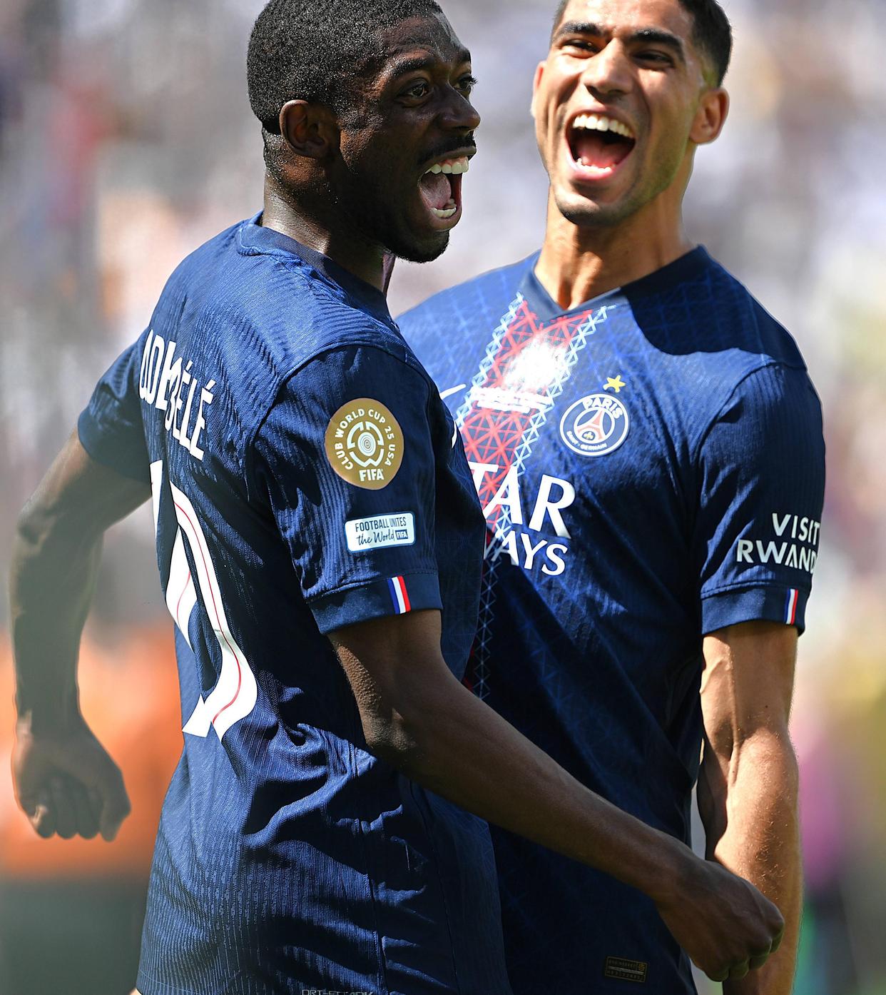 开云体育登录-包含赛前法甲焦点战，本菲卡队长鼓劲，赛场秩序良好，控场能力受关注的词条