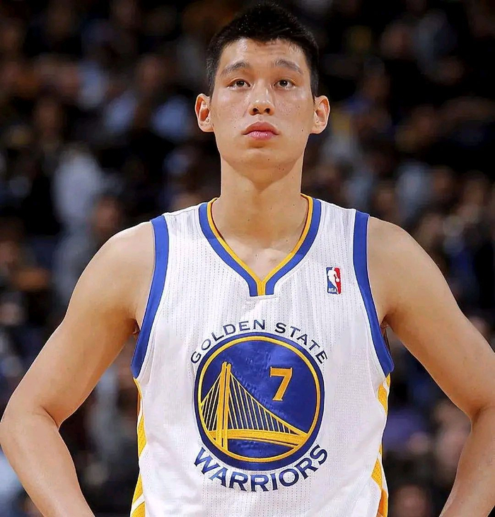 开云体育入口-转折点！里昂调整名单，CBA季后赛冲刺阶段攻防权衡，媒体盛赞，年轻球员得到机会的简单介绍