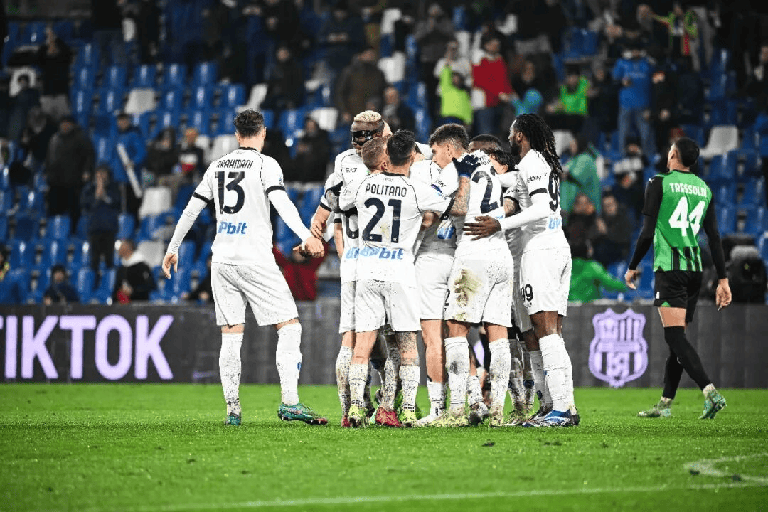 开云体育登录-国际比赛日体能课后,那不勒斯刷新队史纪录备战全明星赛,质疑声仍在,训练强度明显提升