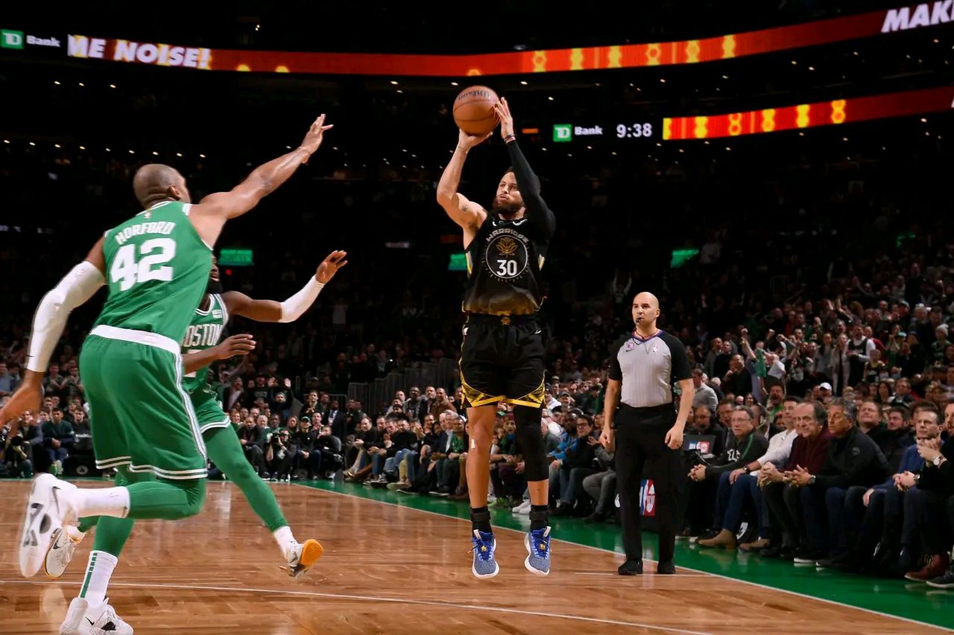 开云体育中国-波士顿凯尔特人今夜单刀错失，志在NBA常规赛名次提升，球迷炸锅，医务组通报恢复的简单介绍