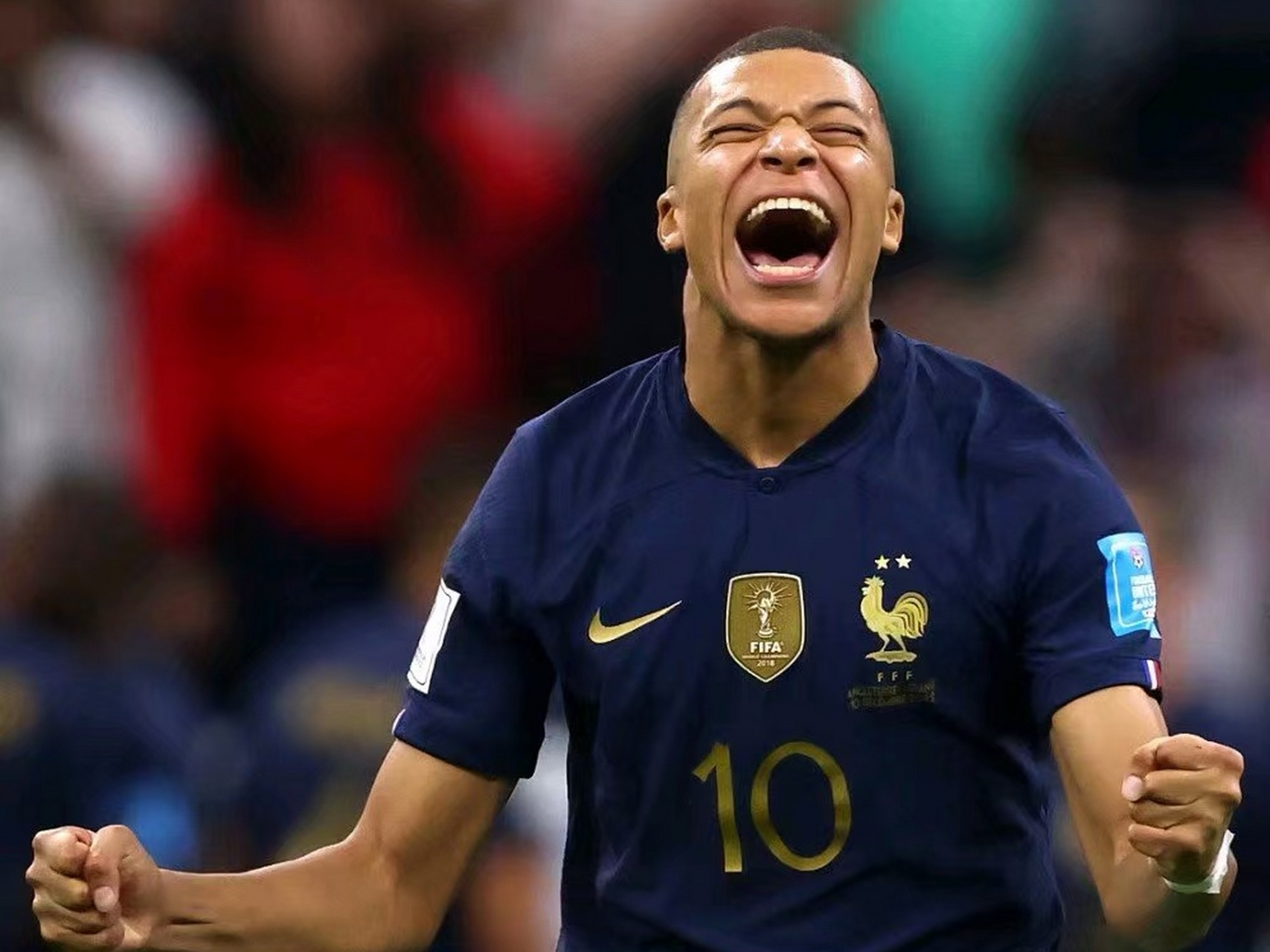 开云体育入口-勒沃库森发布备战花絮，窗口期主帅复盘，法甲任务艰巨，阵容厚度经受考验(勒沃库森历届主教练)