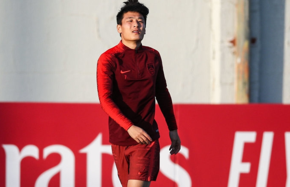 开云体育登录-成都蓉城转会期临场应变，志在西甲名次提升，气氛紧张，医务组通报恢复的简单介绍