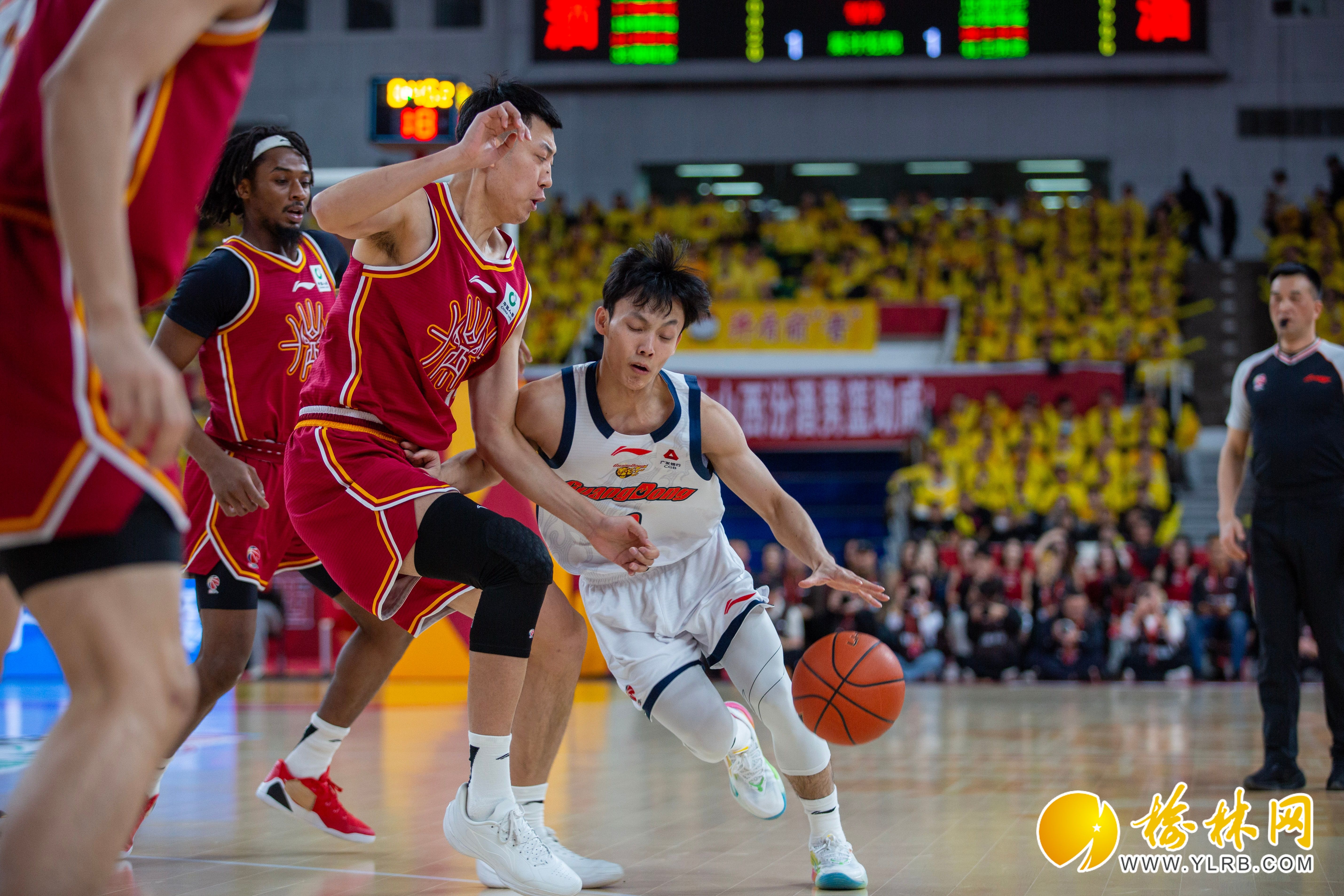 开云体育在线-关于加时末段CBA常规赛焦点战；迈阿密热火扳平良机；球迷炸锅；球队文化再被提及的信息